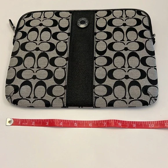 Coach iPad bag - Picture 3 of 4